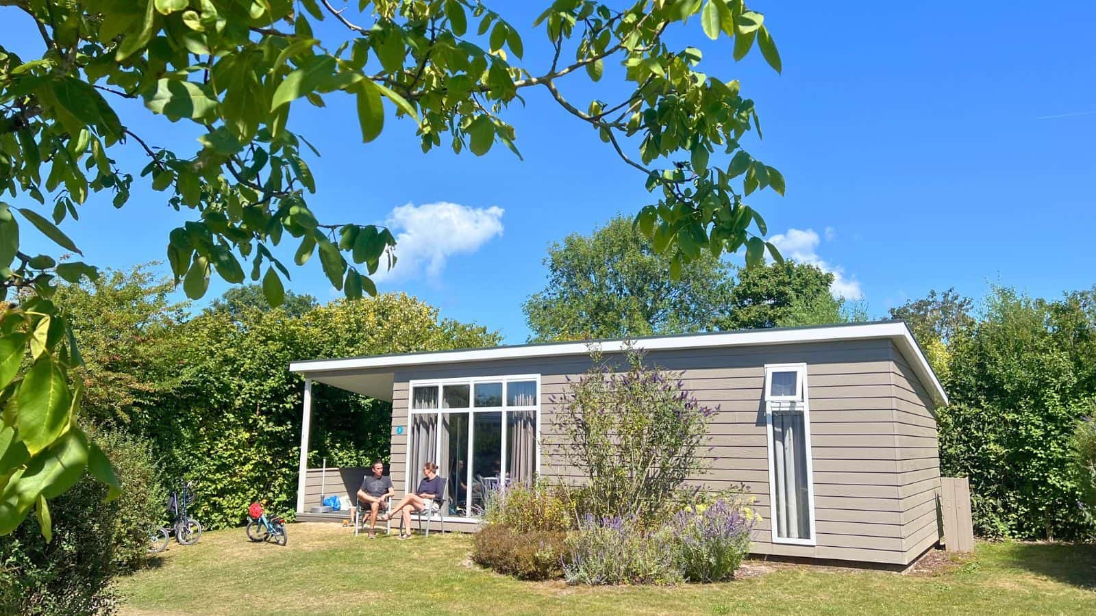 Veranda-Chalet (2 Schlafzimmer)