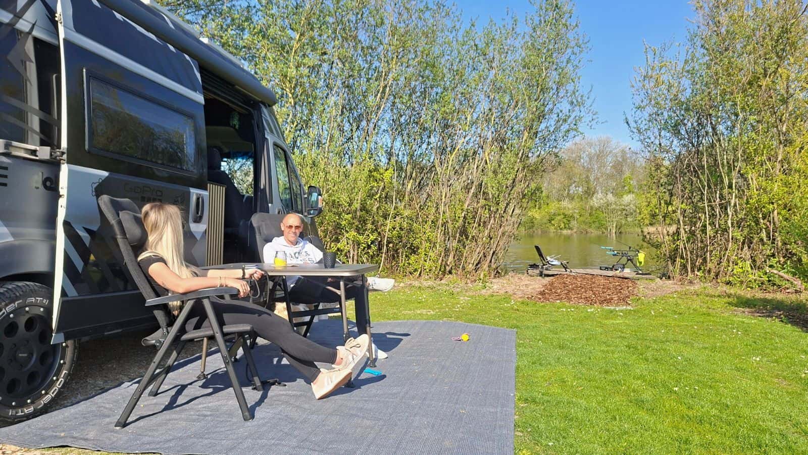 Comfort XL Wohnmobilplatz mit Steg (max. 10 Meter)