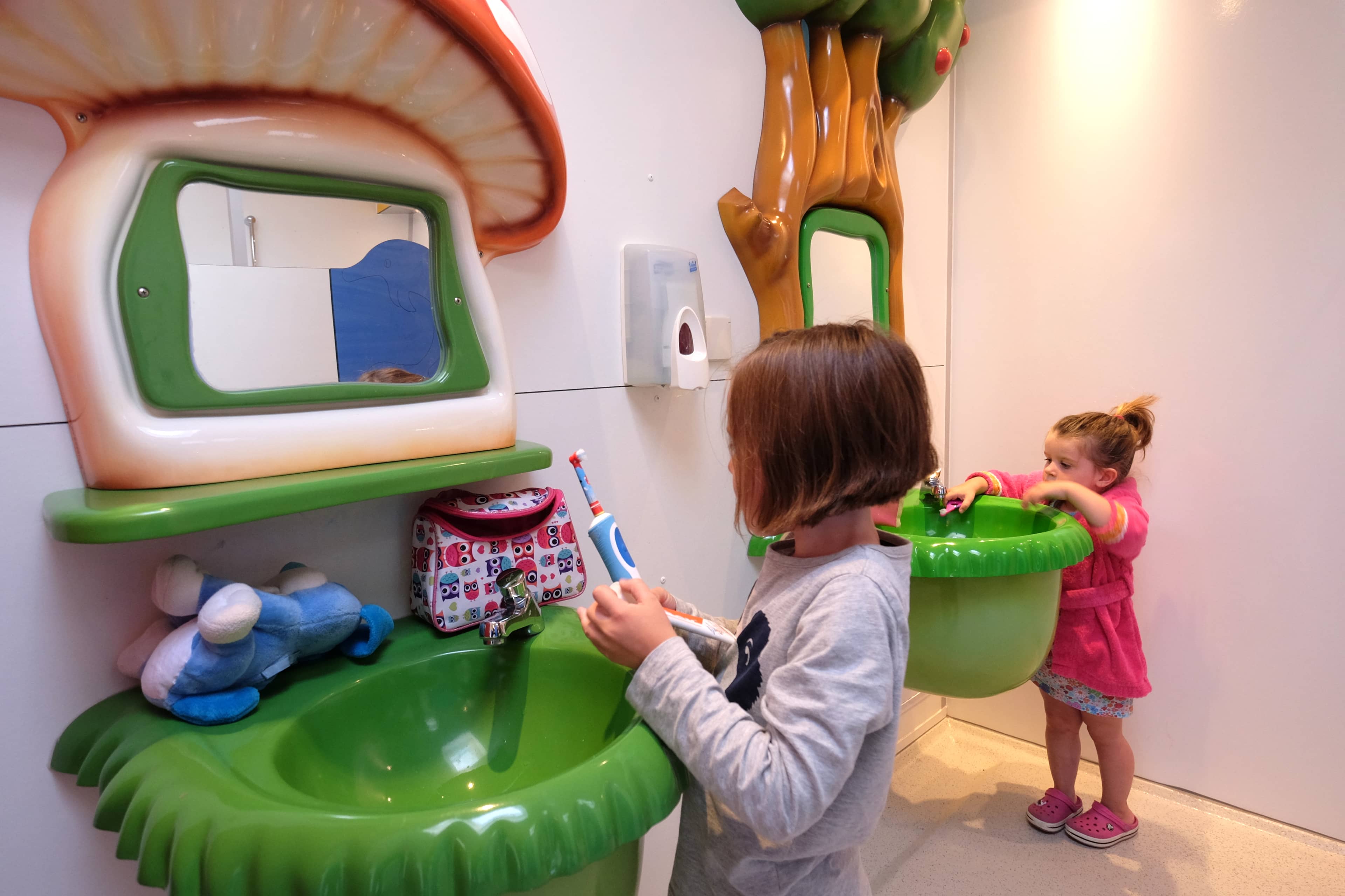Children's sanitary
