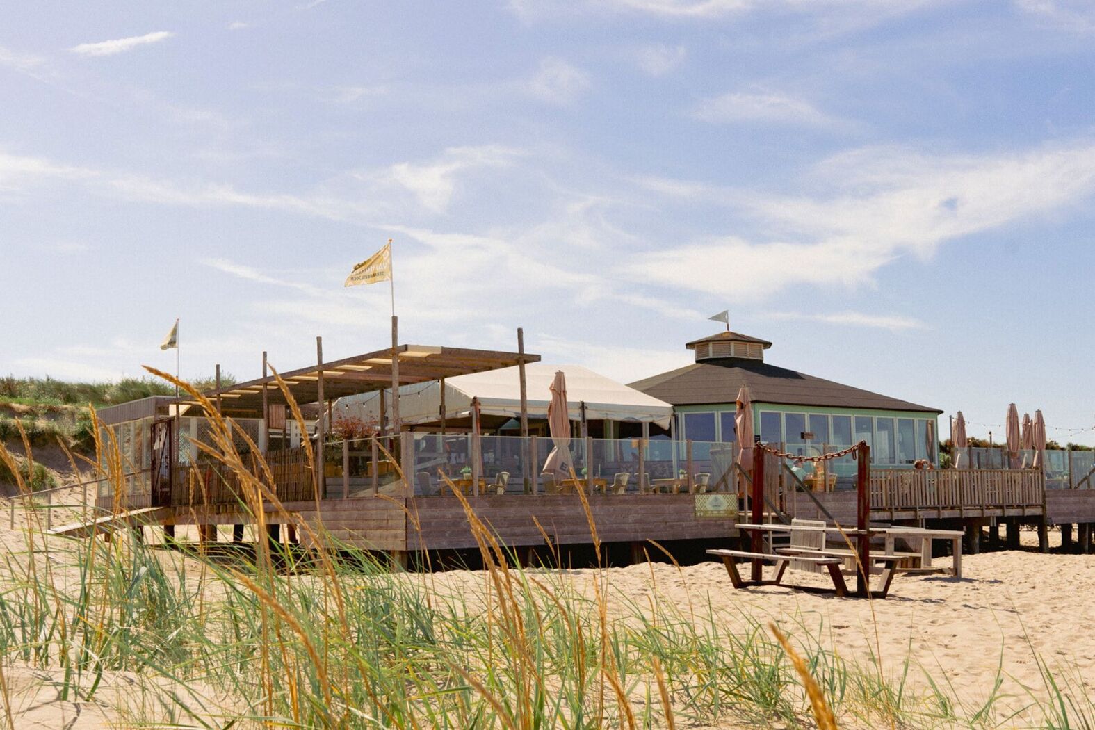 Strandpaviljoen van Houten